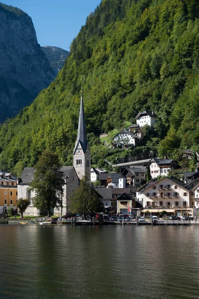 HALLSTATT, SALZKAMMERGUT / ÁUSTRIA - SETEMBRO 14: Vista dos corredores — Fotografia de Stock