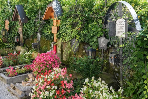 Hallstatt, salzkammergut / oesterreich - 14. september: gepflegte gra — Stockfoto