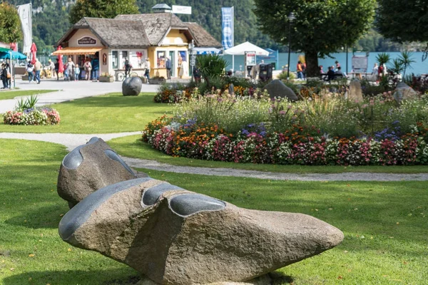 ST GILGEN,  SALZBURG/AUSTRIA - SEPTEMBER 15 : Rock Sculpture in — Stockfoto