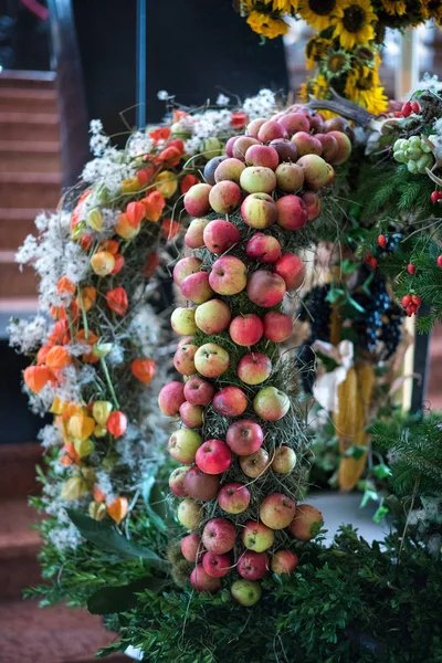 MONDSEE UPPER AUSTRIA / AUSTRIA - 15 сентября: Apples in The Col — стоковое фото