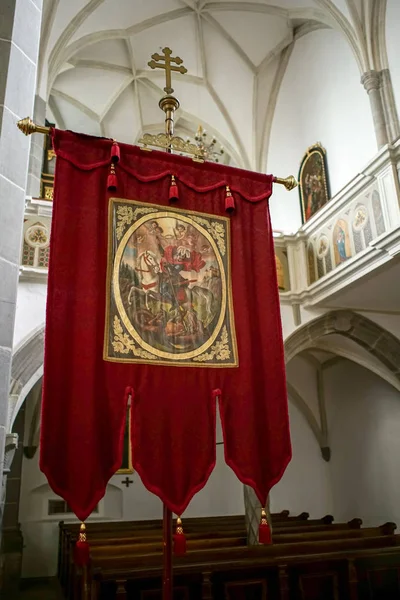 ST. GEORGEN, SUPERIOR AUSTRIA / AUSTRIA - 18 DE SEPTIEMBRE: Bandera Roja i —  Fotos de Stock