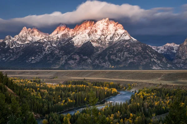 Widok z Grand Tetons, skąd roztacza Snake River — Zdjęcie stockowe