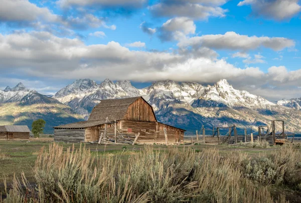 Vista de una granja mormona cerca de Jackson Wyoming — Foto de Stock