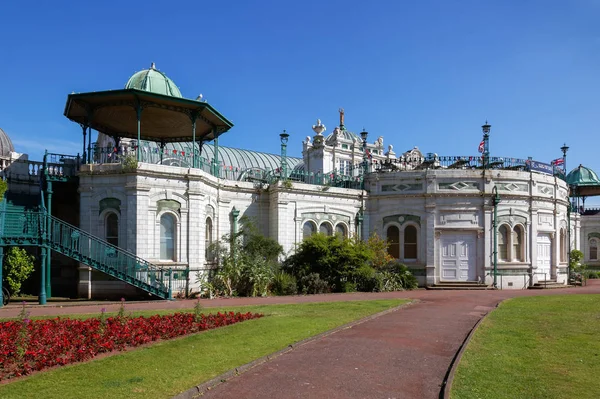 Torquay, Devon/Uk - 28 Temmuz: Pavilion ve Prenses bahçeleri — Stok fotoğraf