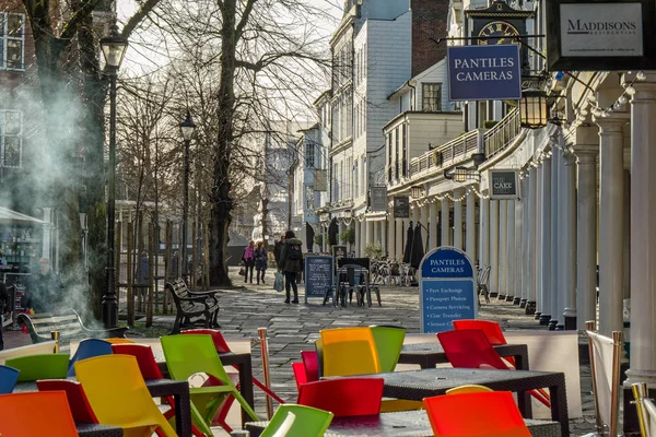 TUNBRIDGE WELLS, KENT / UK - 5 GENNAIO: Veduta dei Pantili in R — Foto Stock