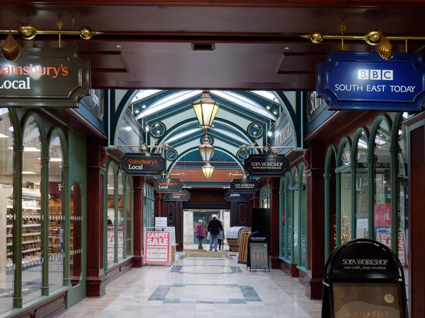 TUNBRIDGE WELLS, KENT / ROYAUME-UNI - 5 JANVIER : La grande salle d'arcade à — Photo