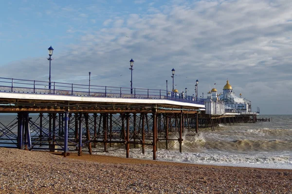 : Eastbourne East Sussex/Uk - 7. ledna pohled na Eastbourne Pier — Stock fotografie