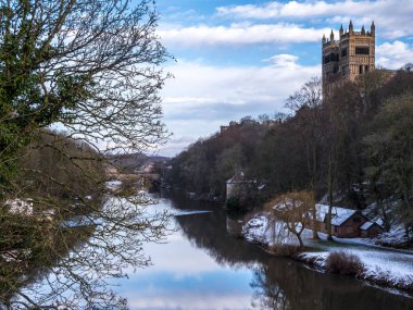 Durham, County Durham/Uk - Ocak 19: Nehir Wea boyunca görünüm