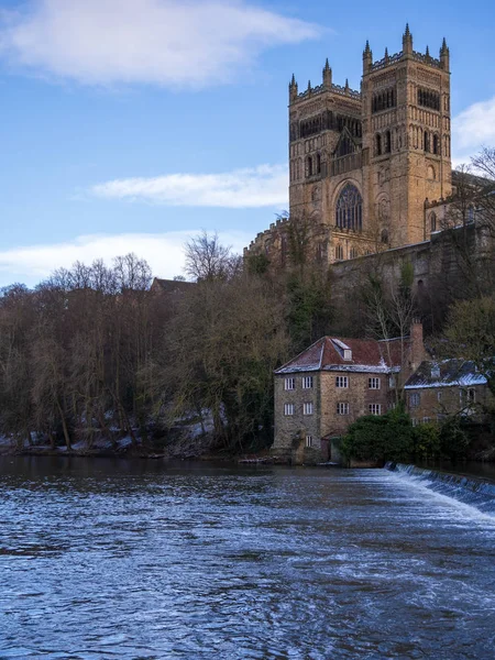 Durham, County Durham/Uk - Ocak 19: Nehir Wea boyunca görünüm — Stok fotoğraf