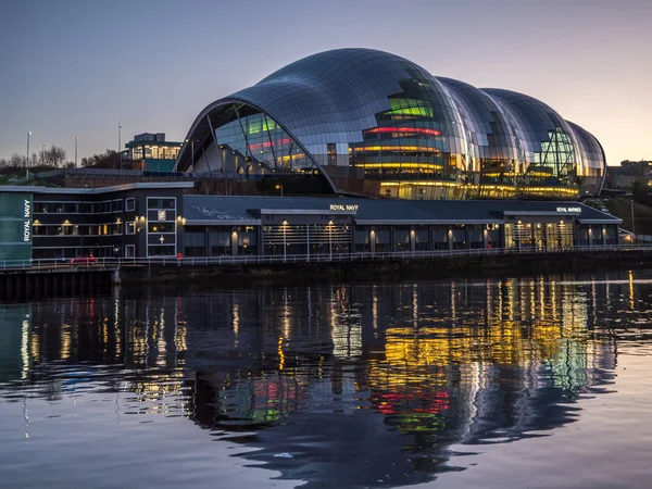 GATESHEAD, TYNE AND WEAR / Royaume-Uni - 20 JANVIER : Vue du Sage Buil — Photo