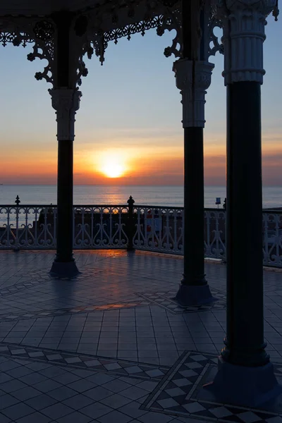 BRIGHTON, ESTE DE SUSSEX / Reino Unido - 26 DE ENERO: Vista de la puesta de sol desde — Foto de Stock