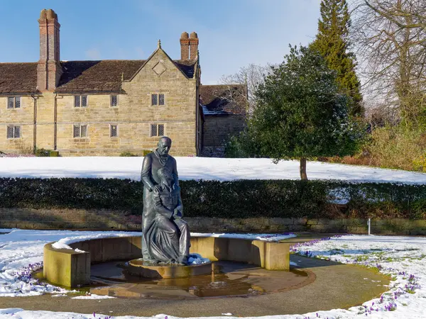 East Grinstead, West Sussex/Uk - 27 februari: Mcindoe Memorial — Stockfoto