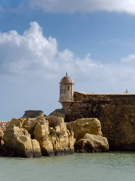 LAGOS, ALGARVO / PORTOGALLO - 5 MARZO: Forte Ponta da Bandeira a La — Foto Stock