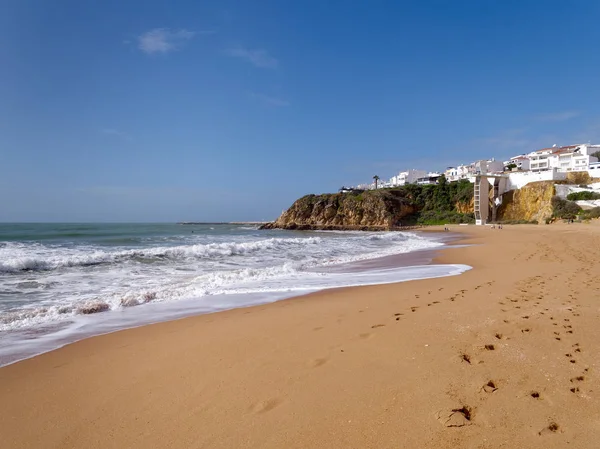 Albufeira, södra Algarve/Portugal - 10 mars: Visa av den vara — Stockfoto