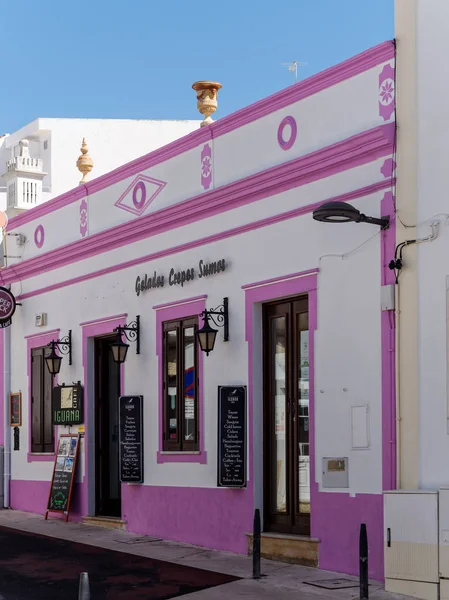 阿尔加维, 南阿尔加维/葡萄牙-3月10日: 粉红色的看法 — 图库照片