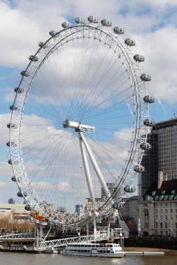 Londra/İngiltere'de - 21 Mart: London Eye Mart'ta Londra'da görünümünü