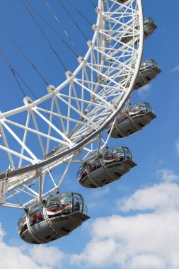 Londra/İngiltere'de - 21 Mart: London Eye Mart'ta Londra'da görünümünü