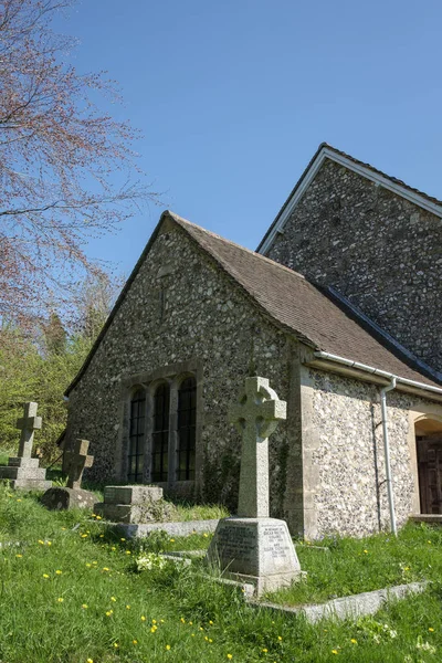 BRAMBER, WEST SUSSEX / UK - APRIL 20: Exterior View of St Nichola — стоковое фото