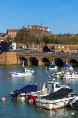 Folkestone, Kent / Uk - 12 Kasım: Limandaki teknelerin görüntüsü