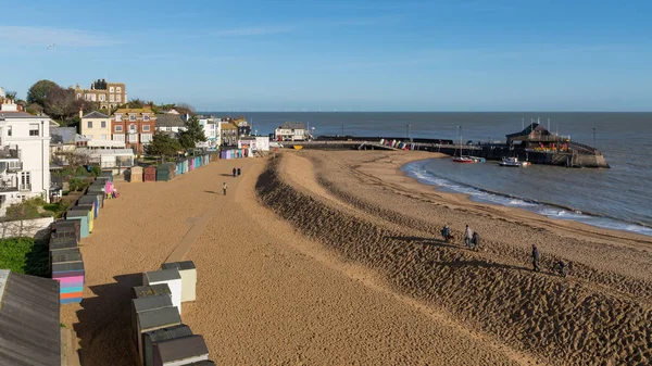 Broadstairs, Kent / Uk - 29 januari: Utsikt över stranden Broadstairs — Stockfoto