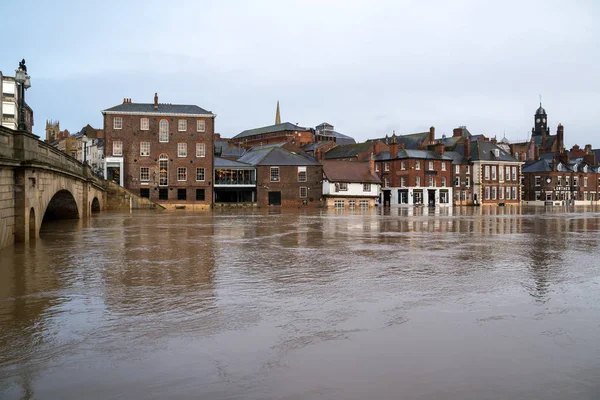 York, North Yorkshire / Uk - 18 Şubat: York North Yorkshire 'da 18 Şubat 2020' de sel baskını