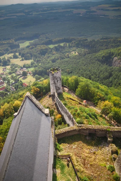 Bezdez ερείπια Μεσαιωνικού Κάστρου στη Βόρεια Βοημία, Τσεχική Δημοκρατία — Φωτογραφία Αρχείου
