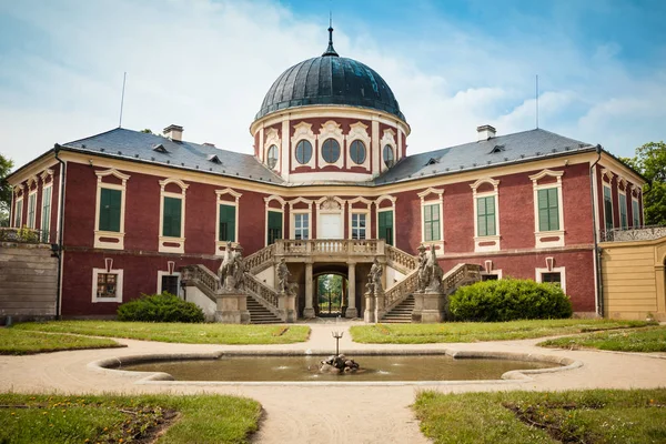 Castle Veltrusy near city Prague, Czech Republic — Stock Photo, Image