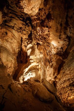 Koneprusy - 11 Eylül 2016: Taş dekorasyon Koneprusy mağaralara bohem Karst, Çek Cumhuriyeti olarak bilinen bölgede.