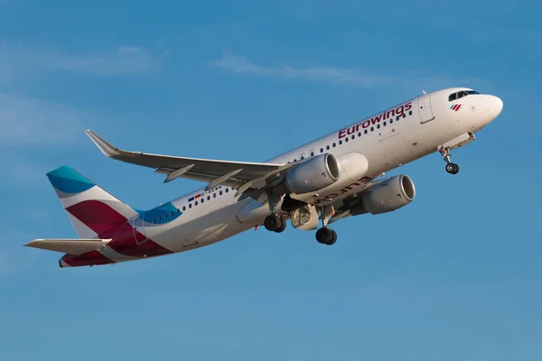 空客 A320 的 Eurowings — 图库照片