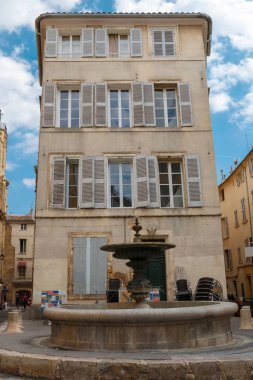 Provence tipik bina
