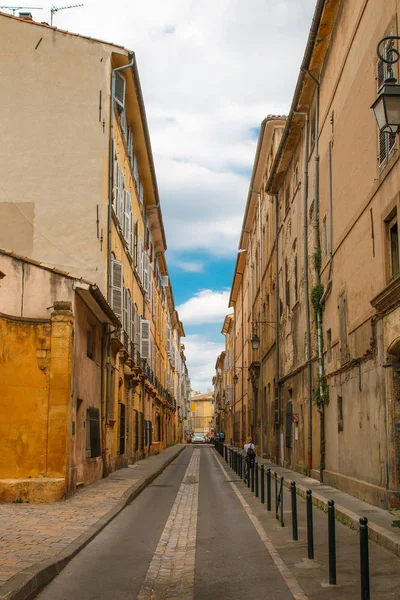 Provence tipik sokak