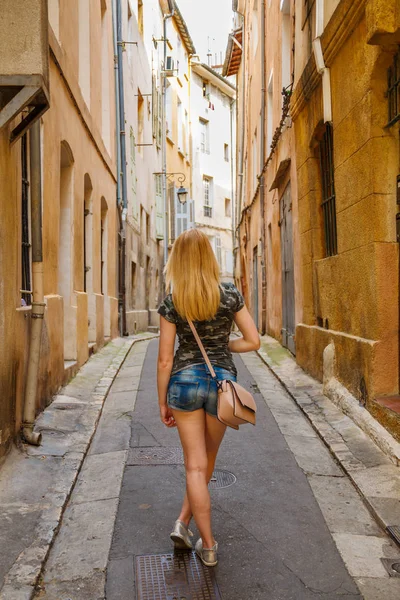 Provence typiska street — Stockfoto