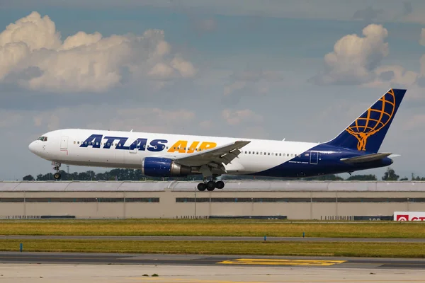 Boeing 767-300 de Atlas Air — Foto de Stock