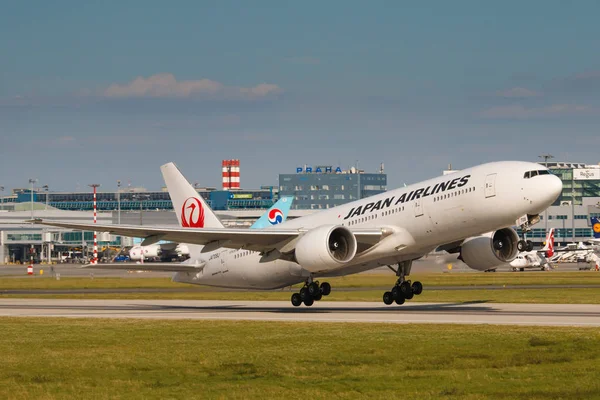 B777 Japão companhias aéreas — Fotografia de Stock