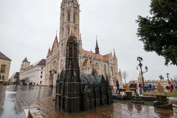 Budapeszt Węgry Lutego 2018 Matyas Templom Jest Katolicki Przed Fisherman — Zdjęcie stockowe