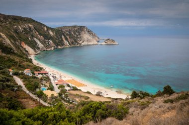 Güzel Petani plajı manzarası, Kefalonia adası, Yunanistan