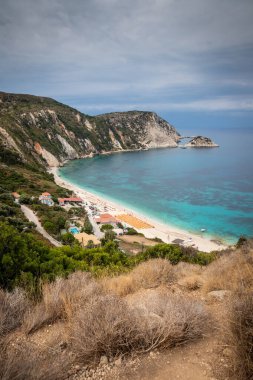 Güzel Petani plajı manzarası, Kefalonia adası, Yunanistan