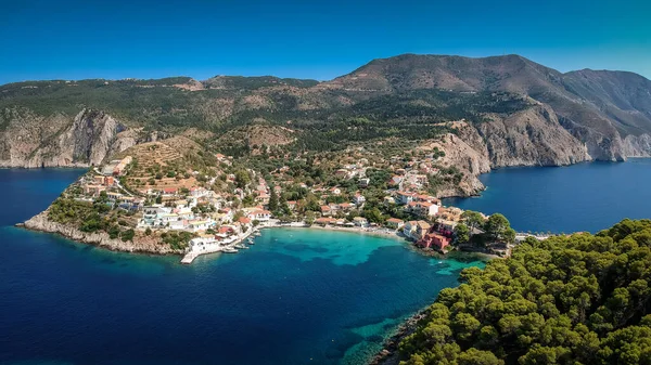 Malá Vesnička Ostrově Kefalonia Assos — Stock fotografie