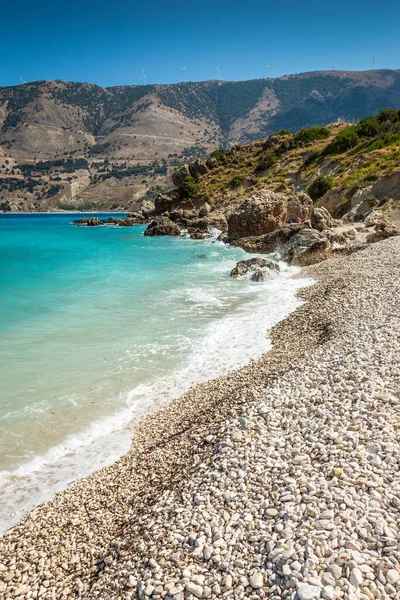 Yunanistan Kefalonia Kentindeki Vouti Plajında Dinlenen Insanlar — Stok fotoğraf
