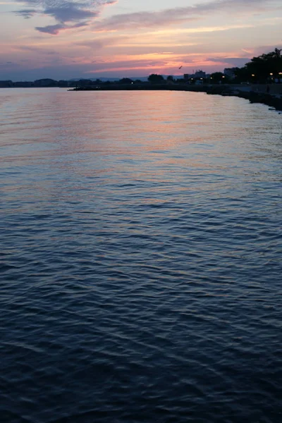 ブルガリアの黒海に沈む美しい夕日 — ストック写真