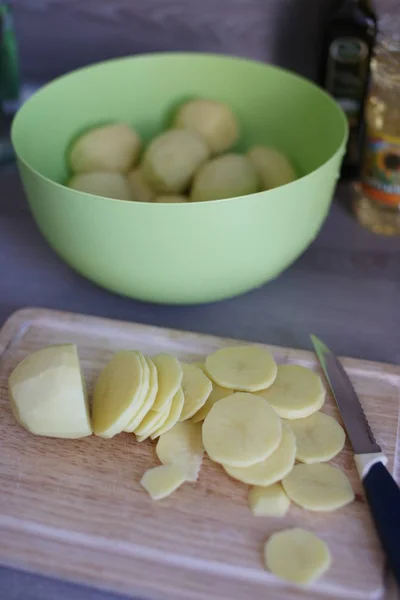 Sliced Potatoes Wooden Board — Stock Photo, Image