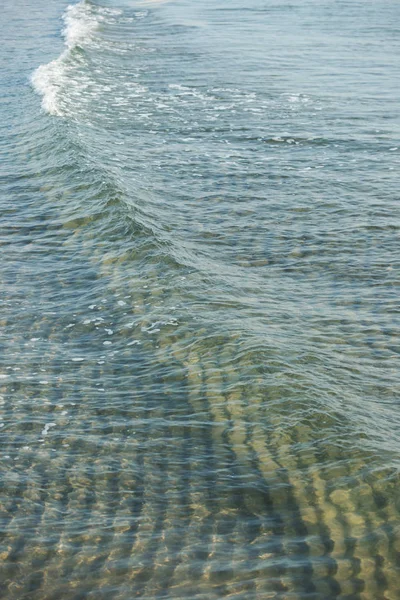 Meereswellen Auf Meeresoberfläche Abstrakter Hintergrund — Stockfoto