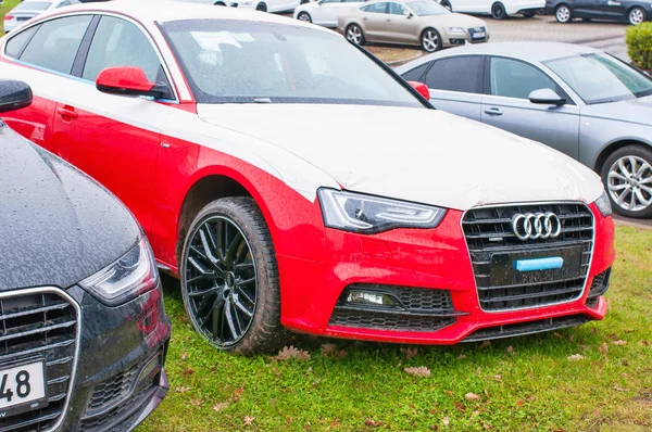 Vista frontal del coche Audi — Foto de Stock