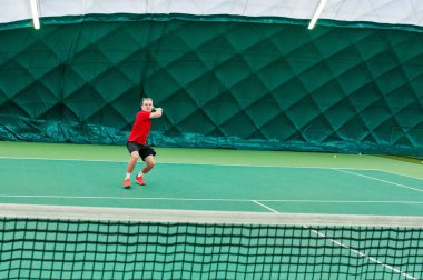 profesyonel tenis oyuncusu. 
