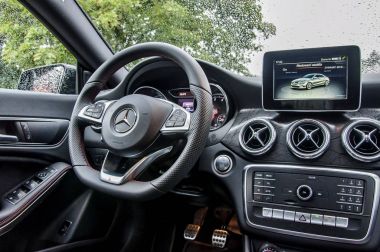 Lüks araba iç Mercedes Benz