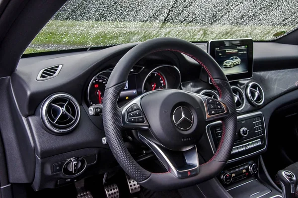 Lüks araba iç Mercedes Benz