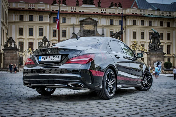 Närbild av Mercedes Benz Cla — Stockfoto