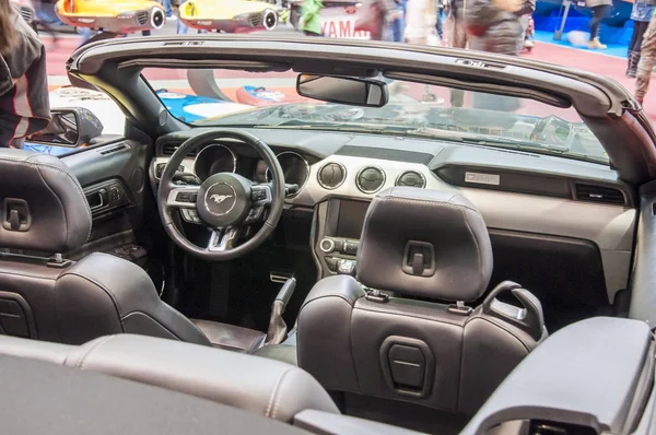 Ford Mustang cabrio interieur — Stockfoto