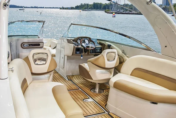 Interior of luxury yacht. — Stock Photo, Image