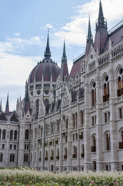 Budapest in daylight — Stock Photo, Image